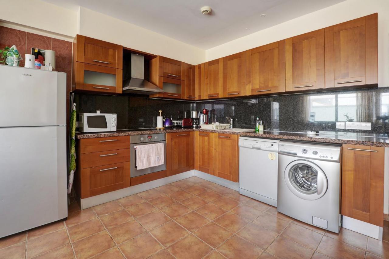 Seafront Protaras Apartments Ngoại thất bức ảnh