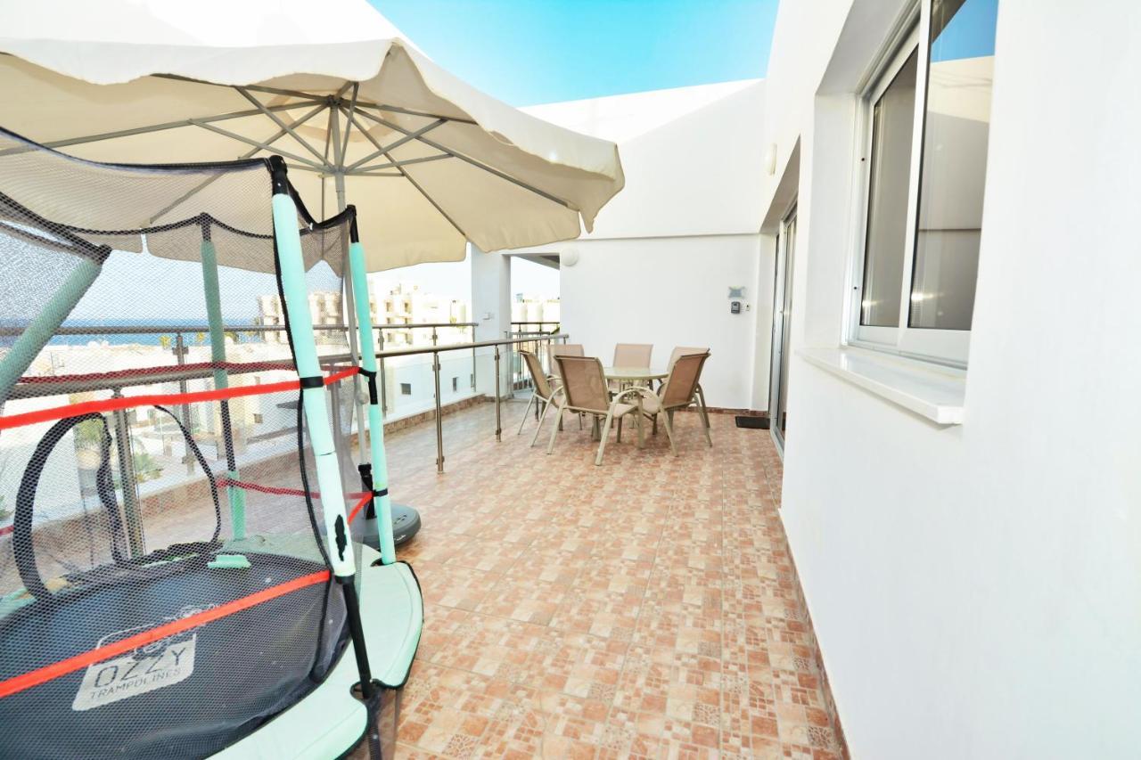 Seafront Protaras Apartments Ngoại thất bức ảnh