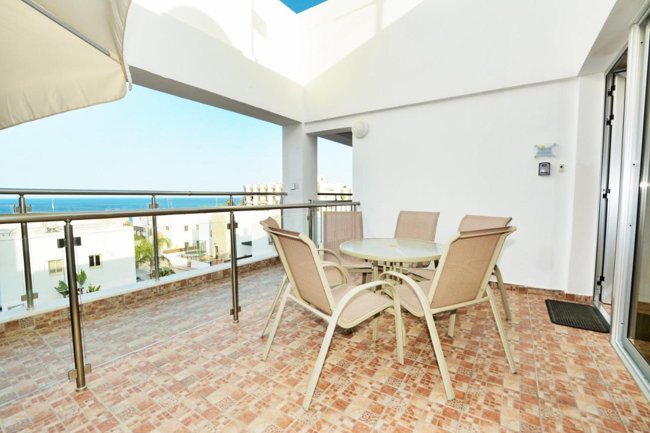Seafront Protaras Apartments Ngoại thất bức ảnh